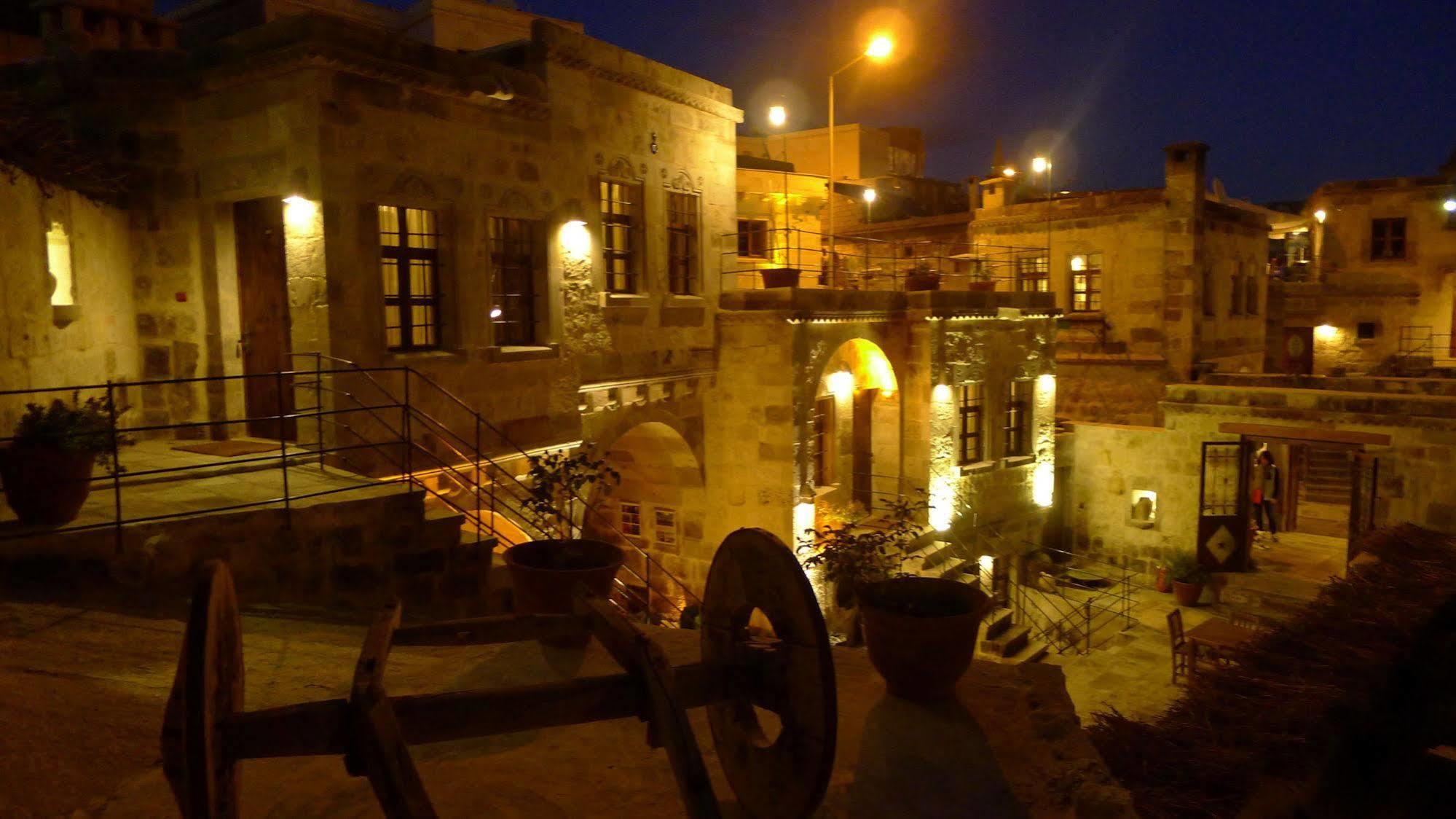 King Cave Hotel By Traveller'S Göreme Zewnętrze zdjęcie